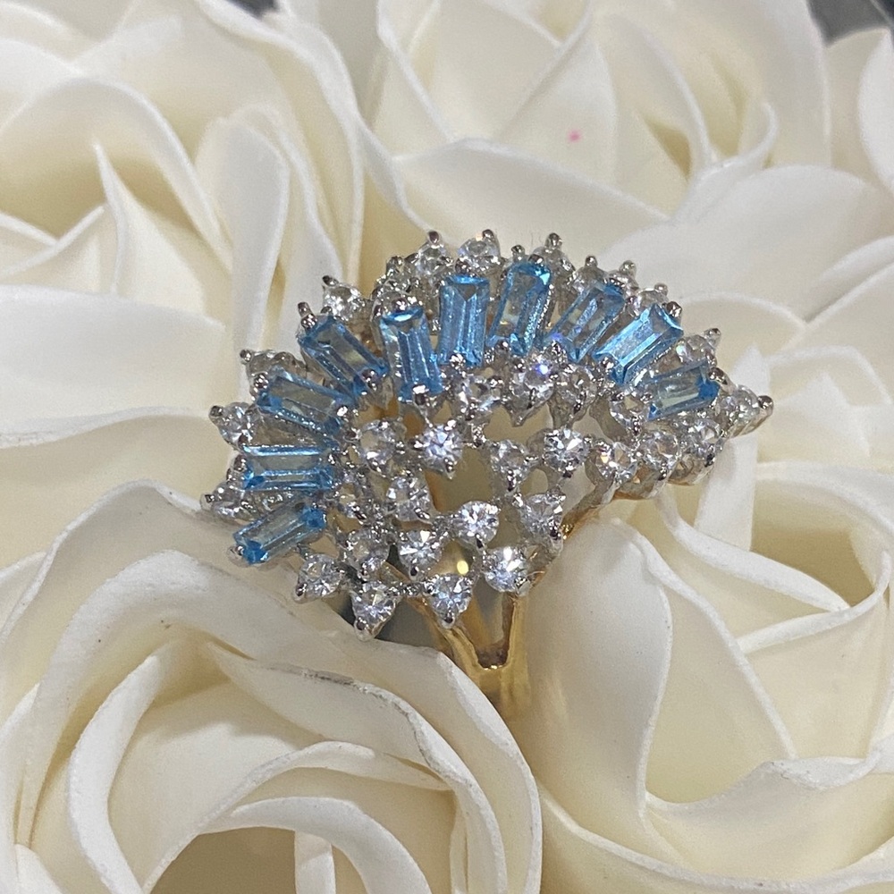 Size 10-1/2 Elegant Blue Crystal Cluster Fan Ring - Silver & Gold Tone NWOTs